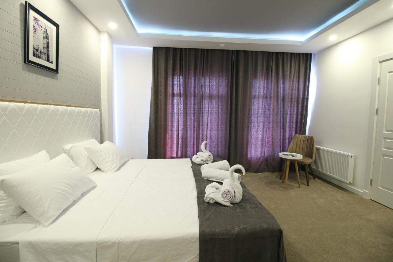 Baku Exotica Hotel エクステリア 写真