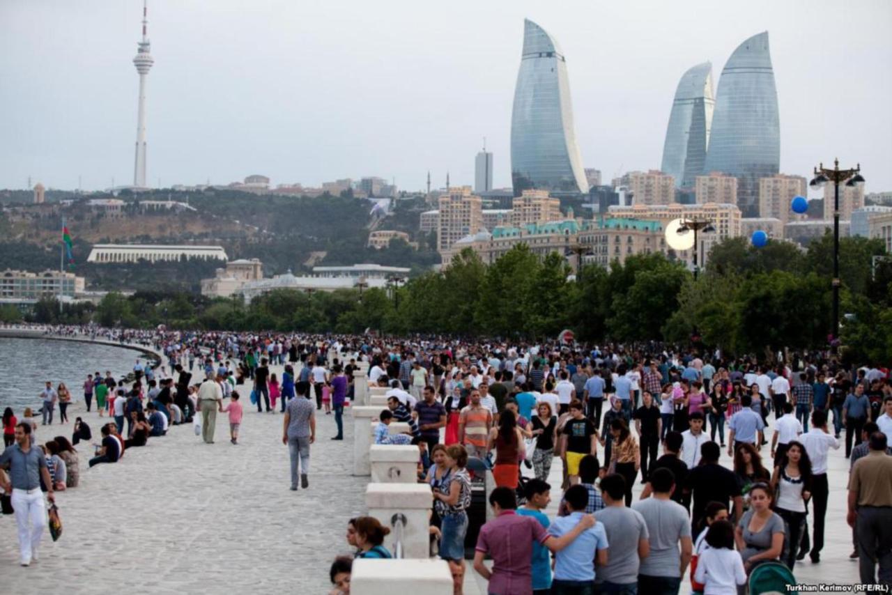 Baku Exotica Hotel エクステリア 写真