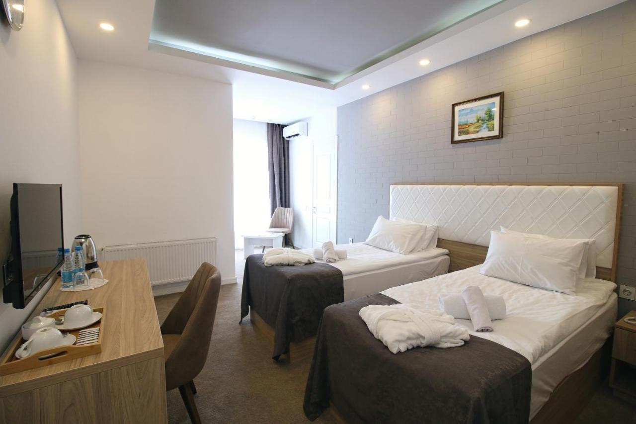 Baku Exotica Hotel エクステリア 写真